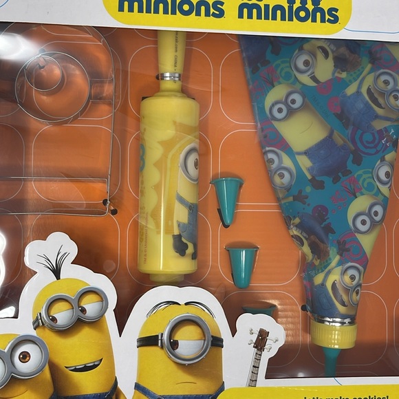 Illumination: Baking Set MINIONS Tiny Chef: Let’s Make Cookies 7 Piece Set. NEW - Picture 8 of 8